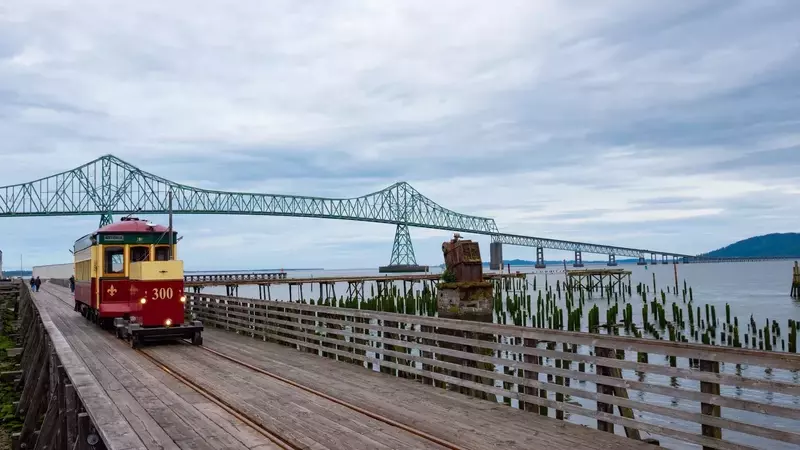 Astoria, Oregon: An Ideal Retirement Destination with Coastal Charm and Rich History