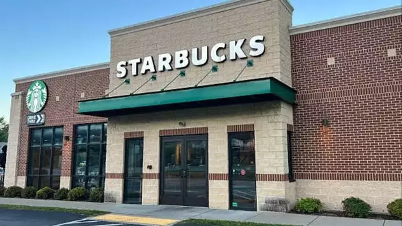 Starbucks' Strategic Shift in China: Financial Restructuring and Market Outlook