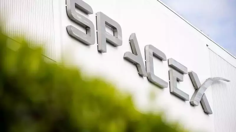 Morningstar Values SpaceX Significantly Below IPO Target