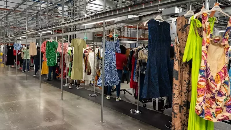 Rent the Runway Sees Q1 Sales Surge and Leadership Shake-Up