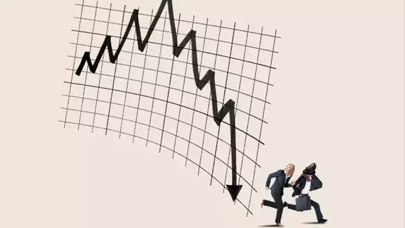 Navigating the Current Market Trajectory: Is it Time to Reassess Equity Allocations?
