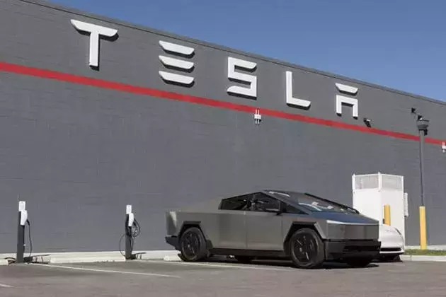 Tesla's Ambitious Transition: From Automaker to AI and Robotics Powerhouse