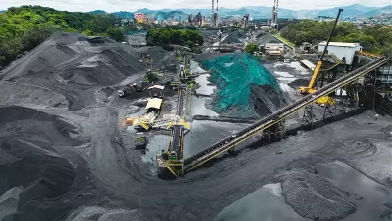 BHP Group's Strategic Outlook: Navigating Market Pressures and Growth Opportunities
