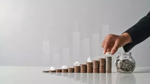 Analyzing VCIT: A Cost-Effective Option for Mid-Duration Fixed Income