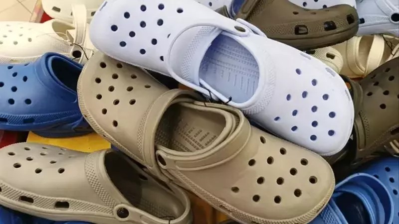 Crocs: A Critical Look at Stagnant Growth and Overvaluation