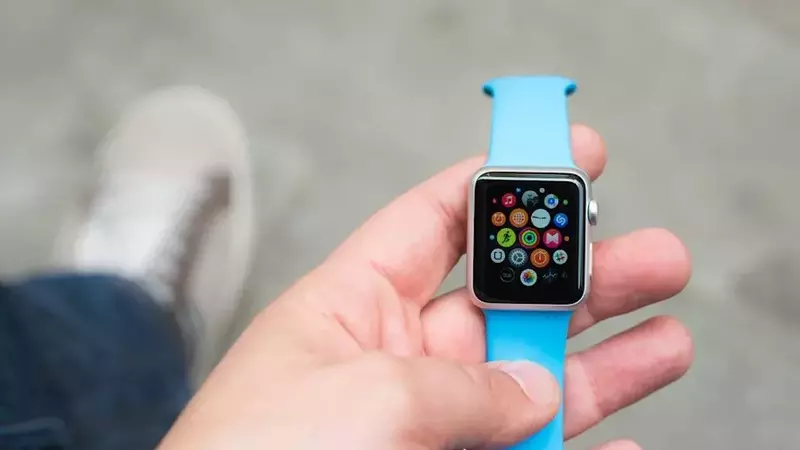 Apple's Strategy: Price Hikes to Offset Memory Costs and Maintain Profitability
