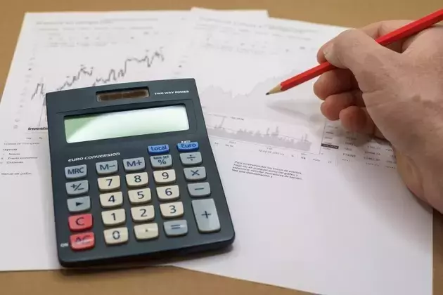 Analyzing the Investment Appeal of Invesco Senior Loan ETF (BKLN)