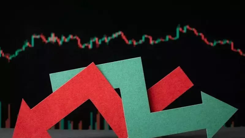 Tech Sector Volatility: NASDAQ Tumbles as Micron, Intel, and AMD Face Declines, IBM Shines