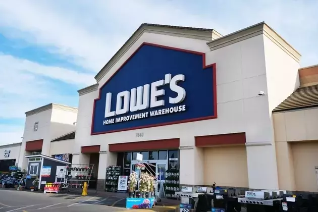 Lowe's: Navigating Market Shifts with Strategic Adaptations