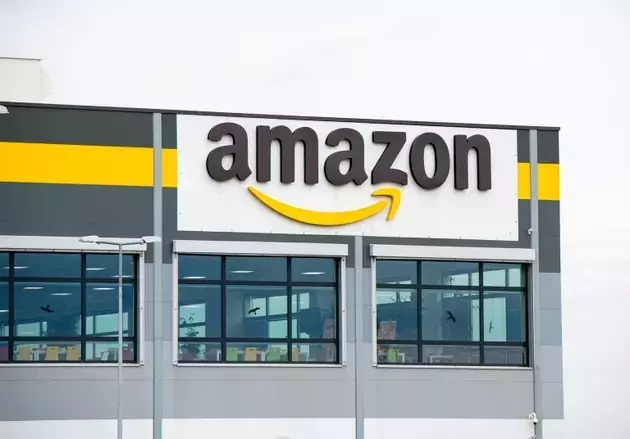 Amazon's Q2 Earnings: A Defining Moment for AWS Monetization and Stock Trajectory