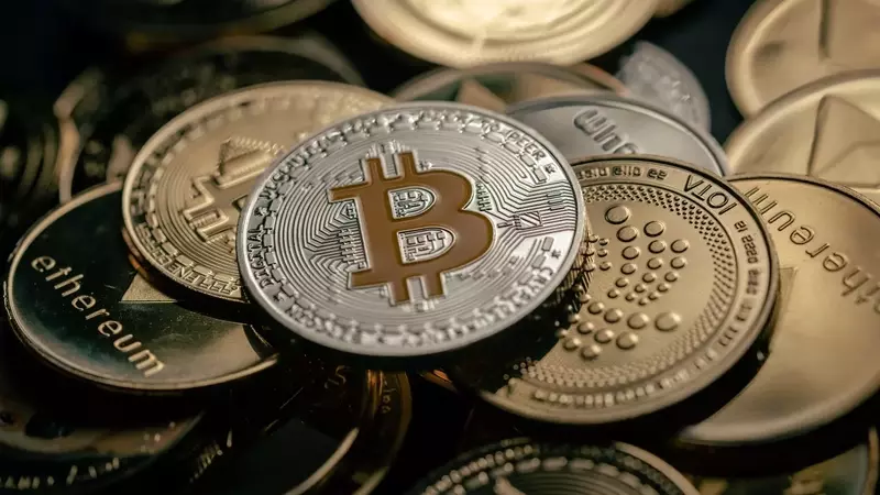 Grayscale CoinDesk Crypto 5 ETF: High Fees, Low Value in a Maturing Crypto Market
