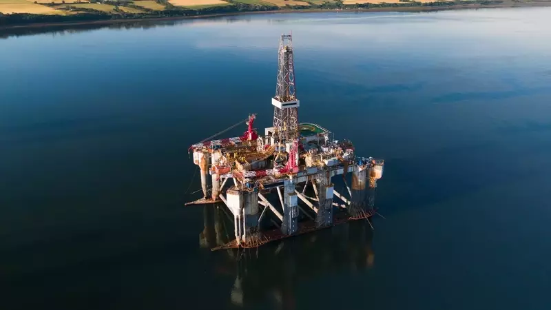 ExxonMobil's Strategic Advantage in a Volatile Energy Market