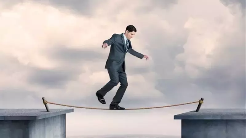 Navigating the Precarious Market: The Imperative of Disciplined Investment