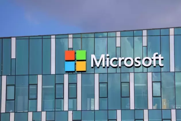 Microsoft's Stellar Q4: Cloud Dominance and AI Ambitions Propel Growth