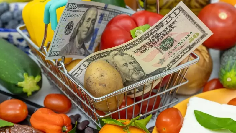 Navigating Inflation: An In-depth Analysis of Schwab US TIPS ETF (SCHP)