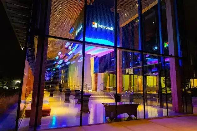 Microsoft's Q4 Exceeds Expectations with AI-Driven Azure Growth