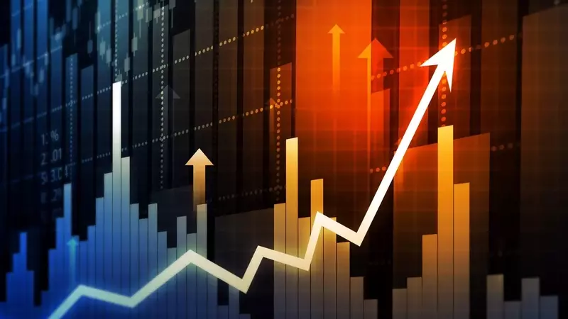 S&P 500: A Resilient Market Outlook Amidst Shifting Valuations