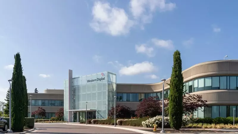 Examining Western Digital's Growth Trajectory and Valuation Concerns