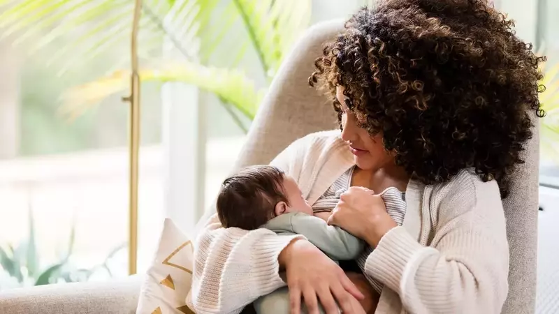 Retinol Use During Breastfeeding: Risks and Safe Alternatives