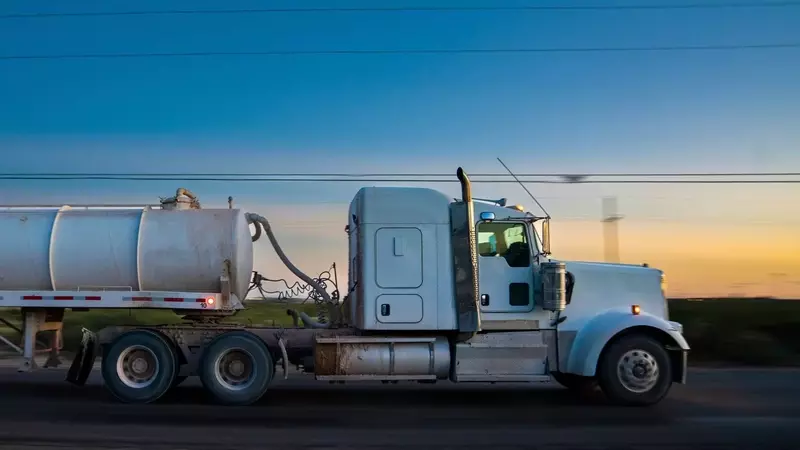 Suburban Propane Partners: Hold Rating Amidst Market Challenges