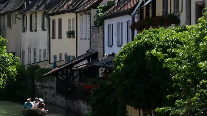 Top Destinations for Expats Seeking Mild Climates and High Quality of Life