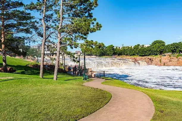 Sioux Falls: An Emerging Retirement Haven in the Midwest