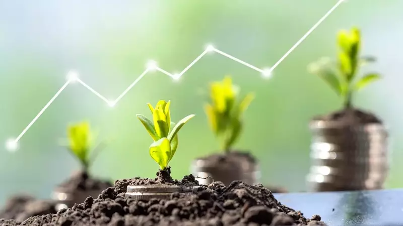 GRW's Q2 2026 Outperformance and Long-Term Strategy