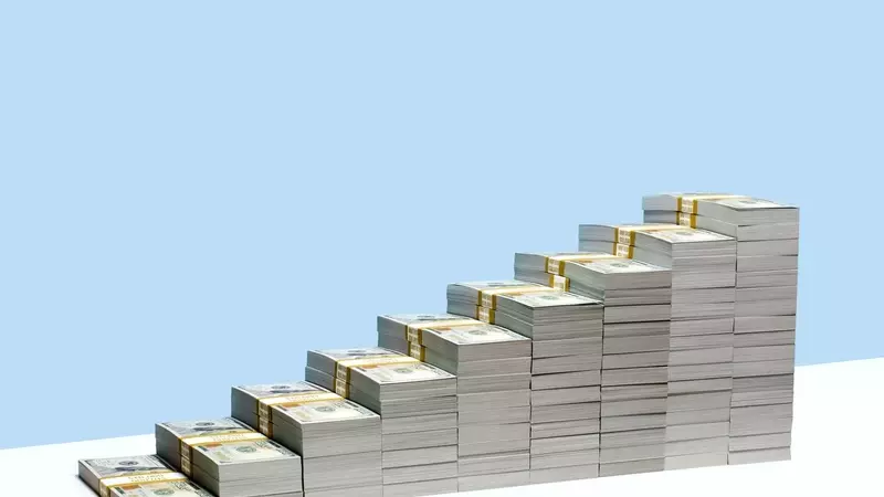 August's Top Dividend Picks: Unveiling Opportunities for Income and Growth