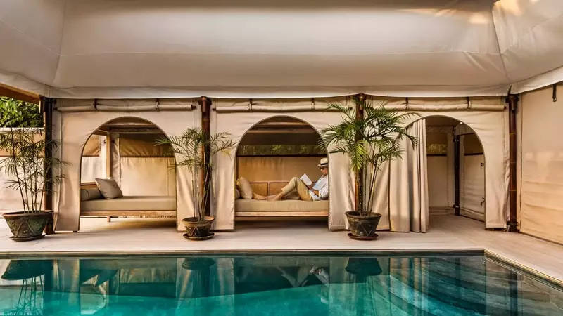 Host Hotels & Resorts: Strong Performance Amidst Economic Challenges