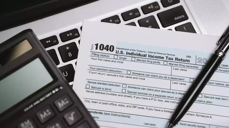 Understanding Schedule A (Form 1040/1040-SR): Itemized Deductions for Taxpayers