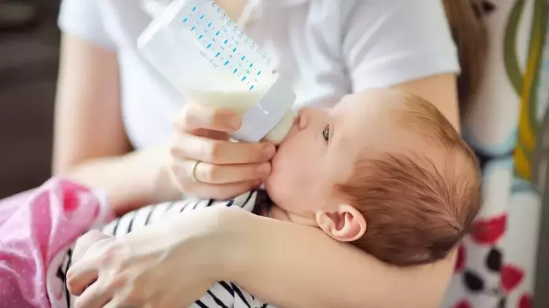 Selecting the Optimal Bottle Nipple Size for Infants: A Comprehensive Guide