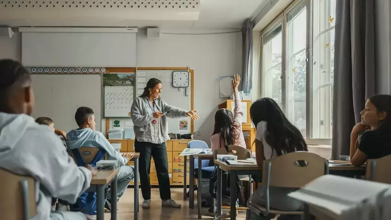 Educational Scaffolding: Boosting Kids' Learning and Confidence