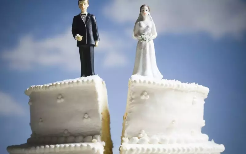 Claiming Social Security Benefits as a Divorced Spouse