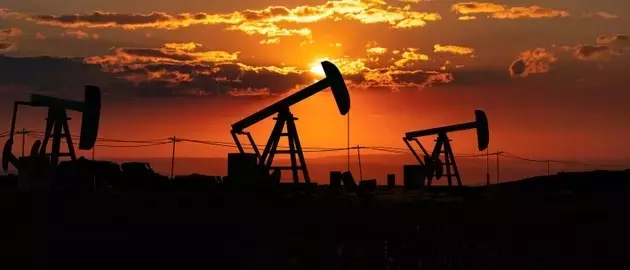 Oil Market Dynamics: Geopolitical Risks and Supply Constraints
