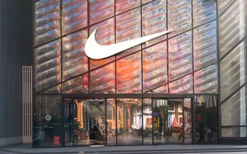 Nike's Valuation and Turnaround Potential: A Deep Dive