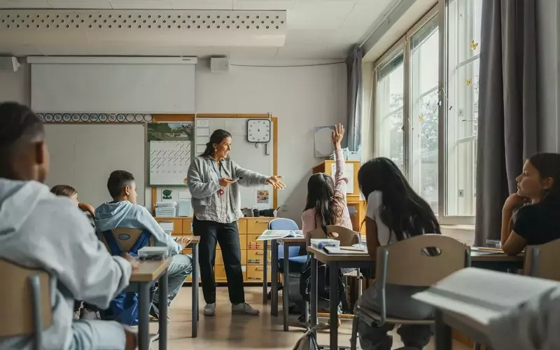 Educational Scaffolding: Boosting Kids' Learning and Confidence